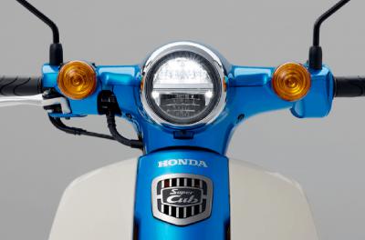 Honda Super Cub C110 ABS đèn pha