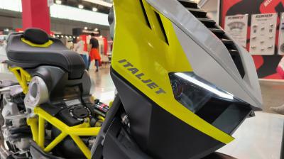 Italjet Dragster 300 2025 màu vàng trắng nhập khẩu Ý chính ngạch giá tốt